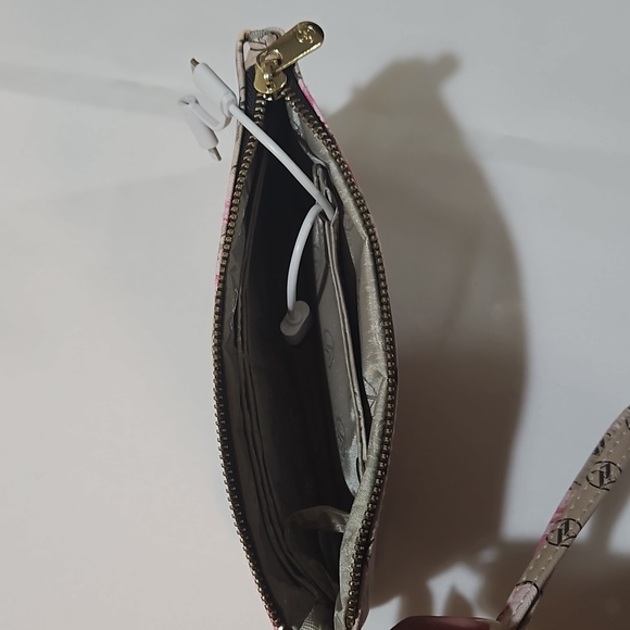 Adrienne Vittadini Wristlet, OS, tan with pink roses. - Picture 5 of 9